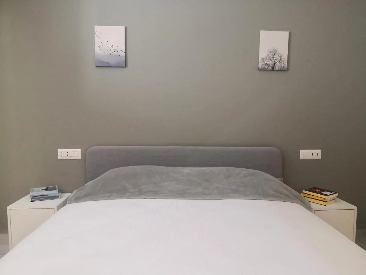 Luxury Apartment Near Niguarda Graziano39 Milan